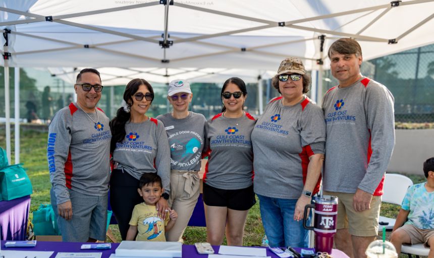 VOLUNTEER – The Purple Door